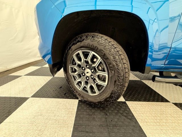 Used 2024 Chevrolet Colorado Z71 w/ Advanced Trailering Package image 10