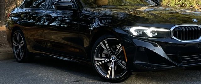 Used 2023 BMW 330i Sedan w/ Driving Assistance Package image 11