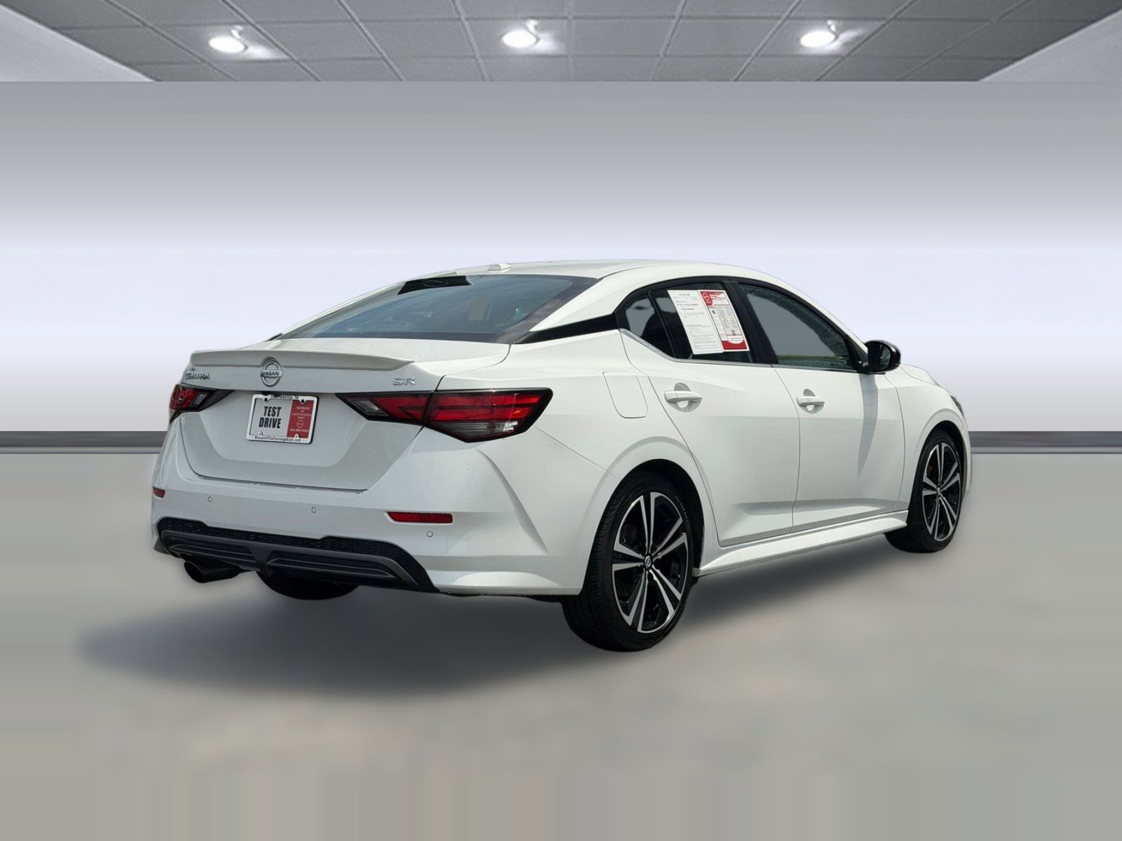 Used 2023 Nissan Sentra SR w/ Trunk Package FWD image 9