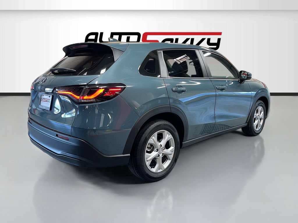Used 2025 Honda HR-V LX image 7