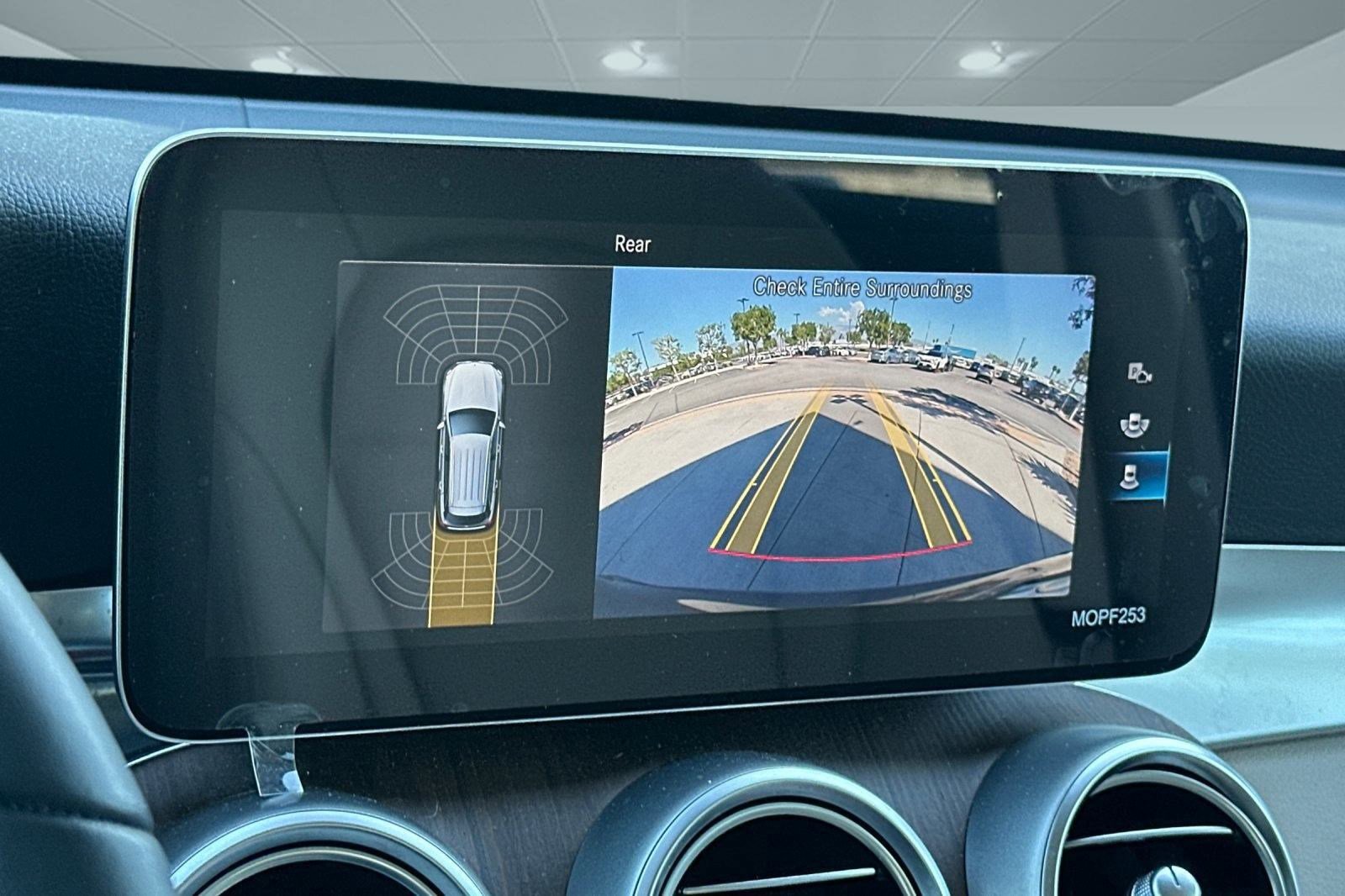 Used 2022 Mercedes-Benz GLC 300 image 22