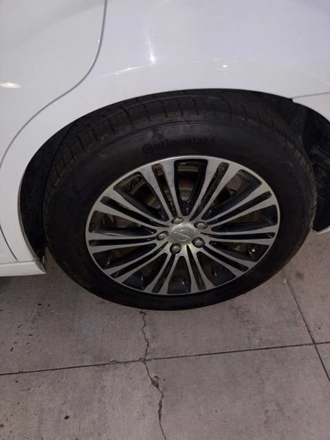 Used 2013 Chrysler 300 S w/ Luxury Group AWD/4WD image 26