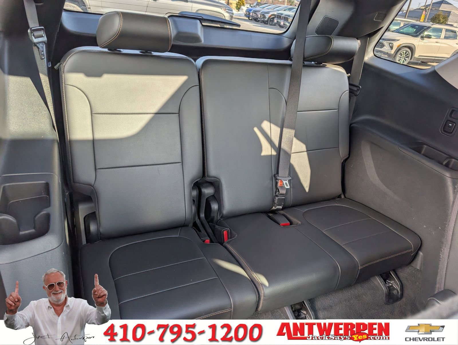 Used 2020 Chevrolet Traverse LT w/ LT Premium Package image 13