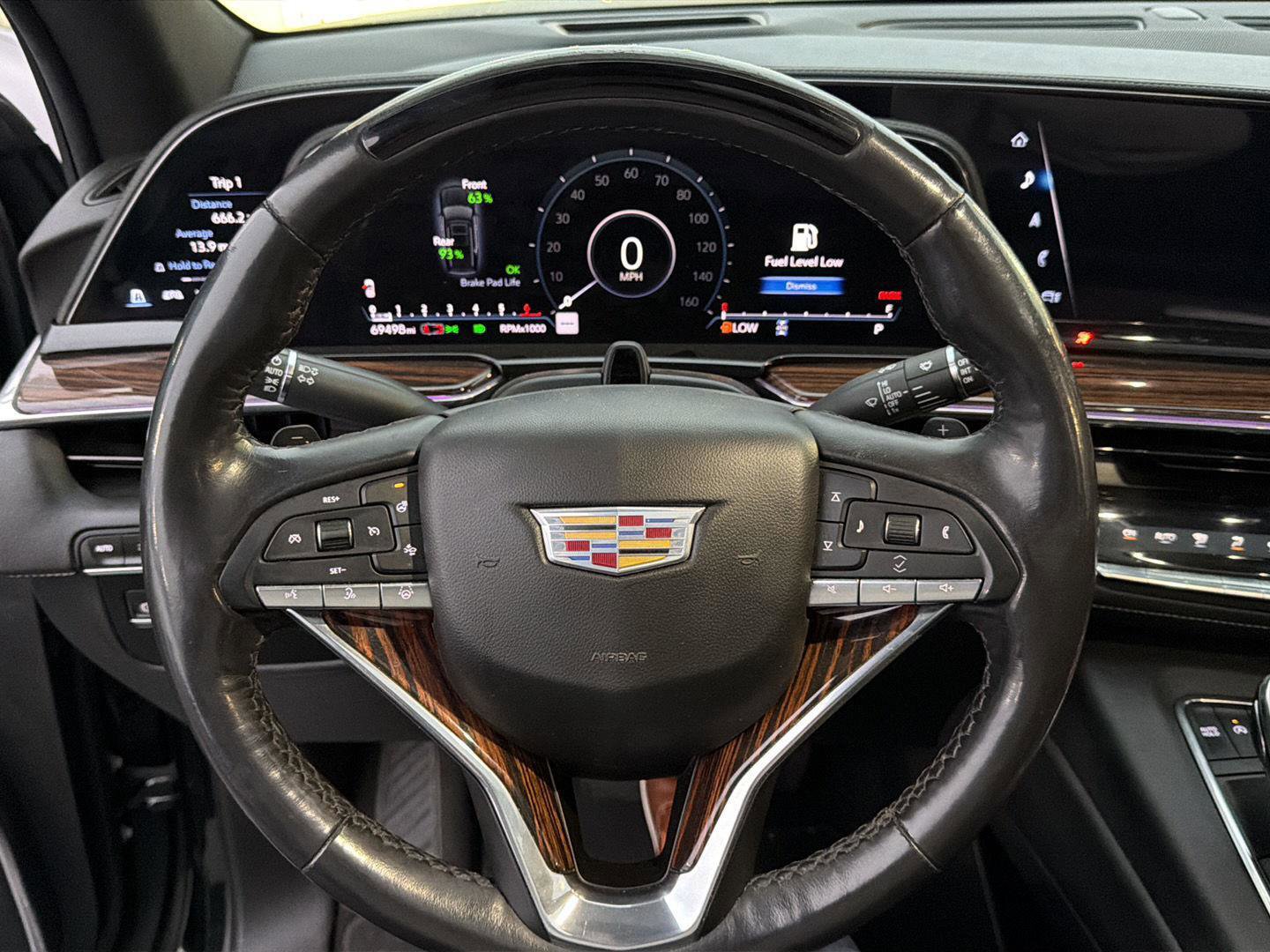 Used 2023 Cadillac Escalade ESV Premium Luxury image 11