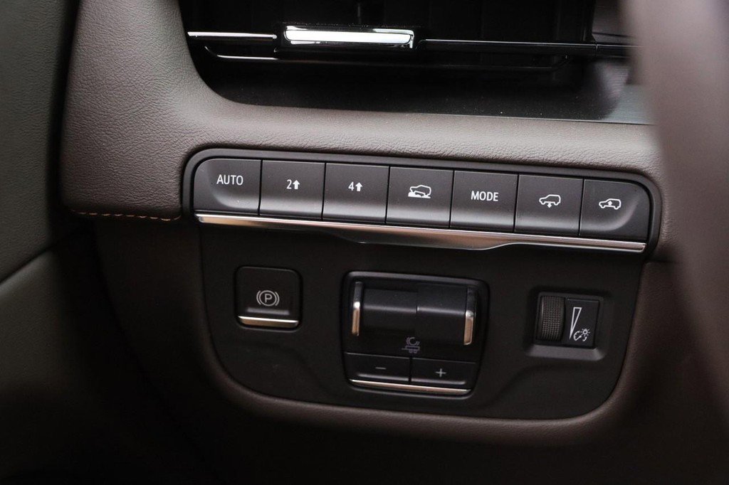 Used 2023 Cadillac Escalade Sport w/ Touring Package image 23