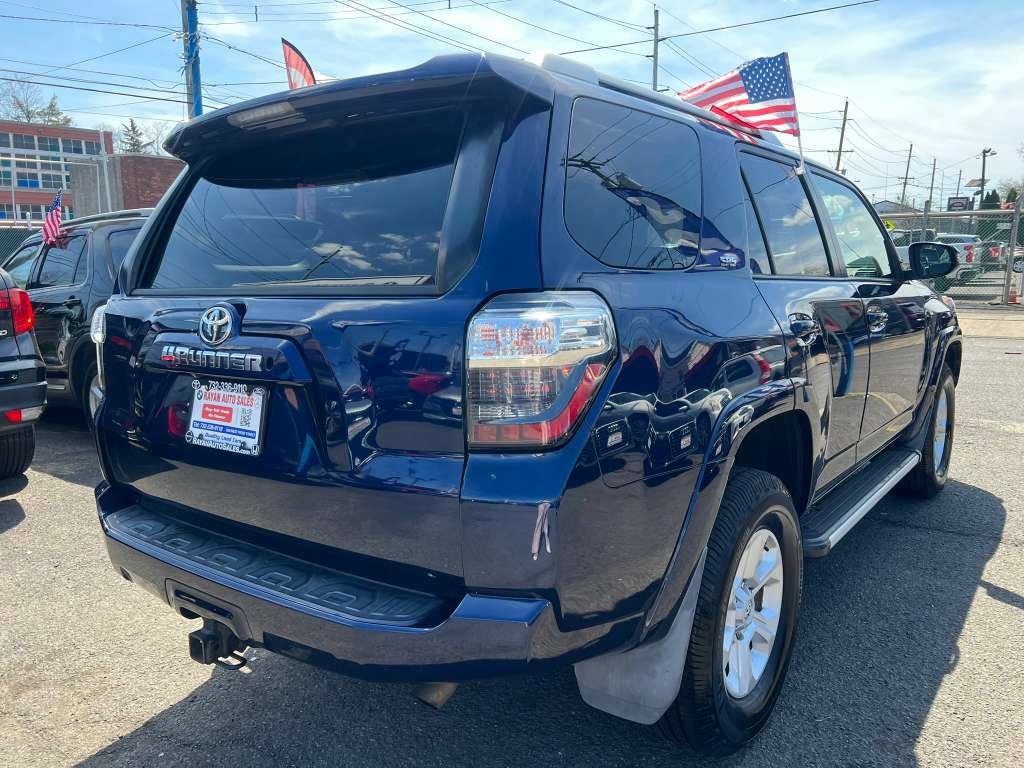 Used 2016 Toyota 4Runner SR5 Premium AWD/4WD image 11