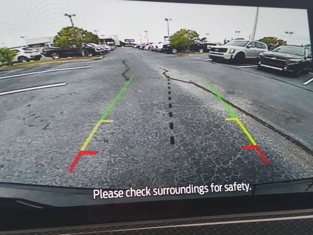 Used 2024 Ford Escape ST-Line image 25