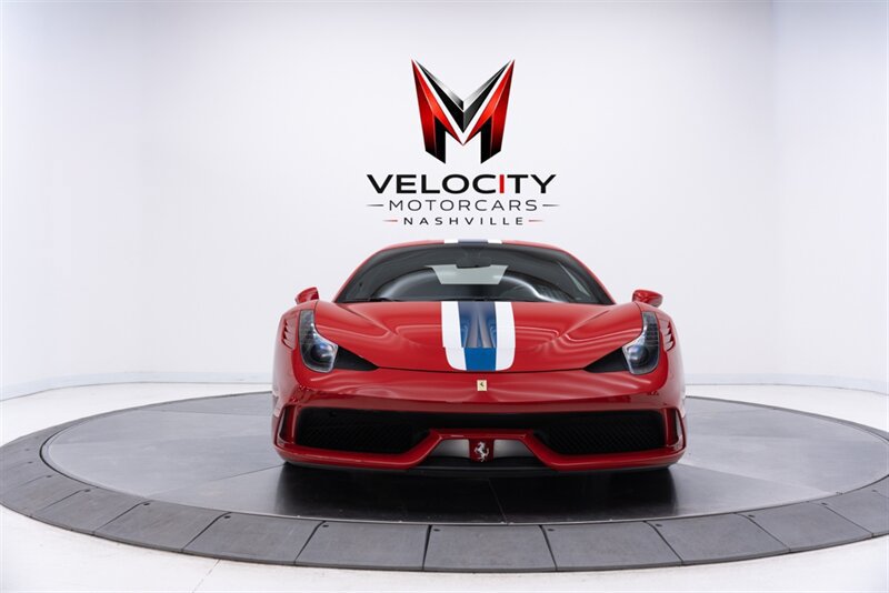 Used 2015 Ferrari 458 Speciale Coupe RWD image 3