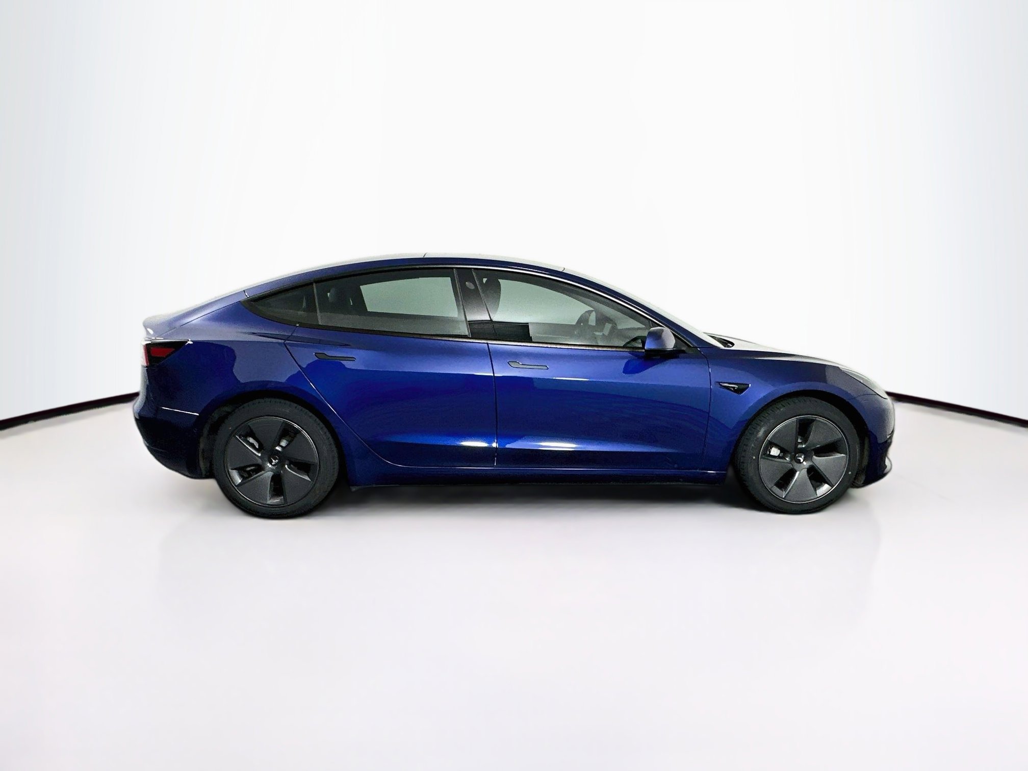 Used 2021 Tesla Model 3 Standard Range Plus RWD image 10