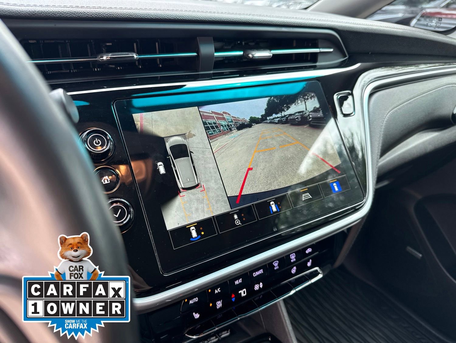 Used 2023 Chevrolet Bolt LT w/ Infotainment Package FWD image 16