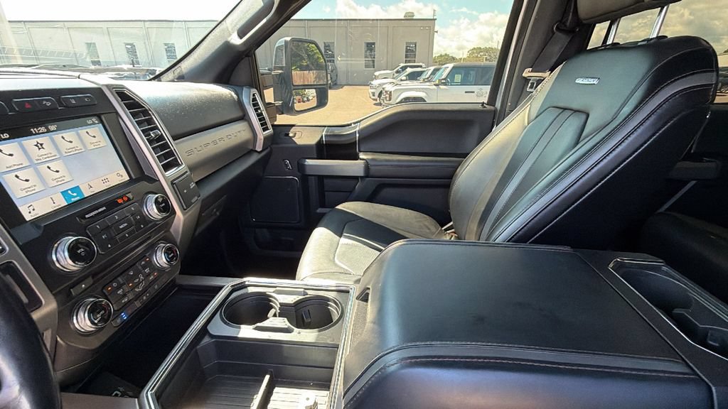 Used 2018 Ford F250 Platinum w/ Platinum Ultimate Package AWD/4WD image 21