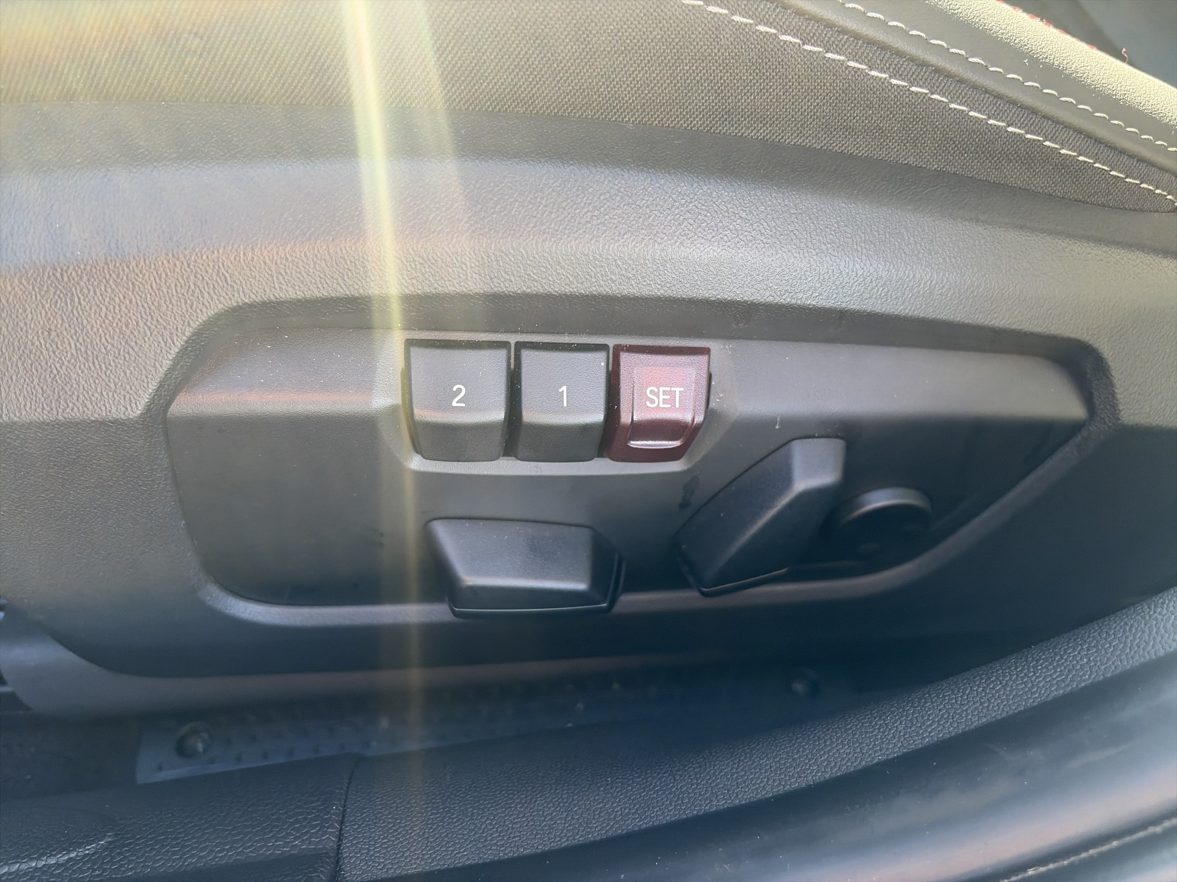 Used 2025 MINI Cooper S FWD image 19