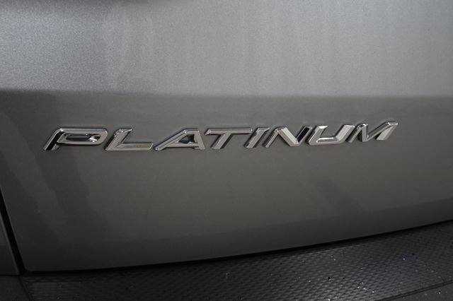 Used 2024 Ford Escape Platinum AWD/4WD image 19