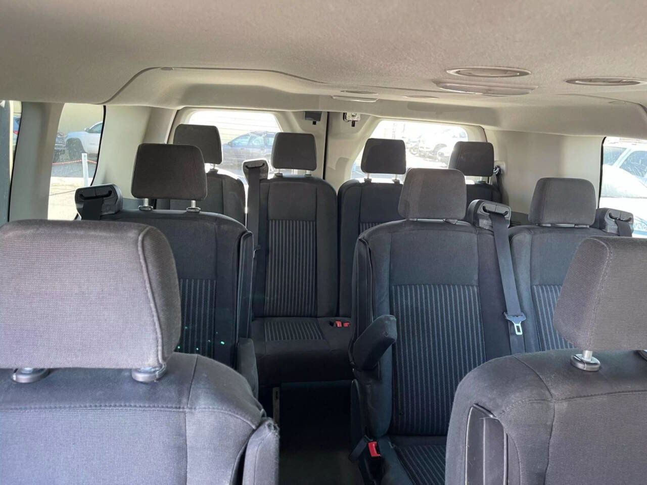 Used 2018 Ford Transit 350 XLT image 15