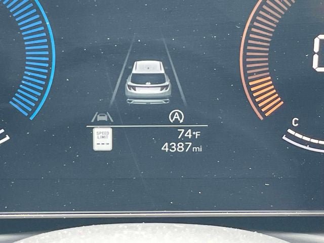 Used 2025 Hyundai Tucson SE AWD/4WD image 28