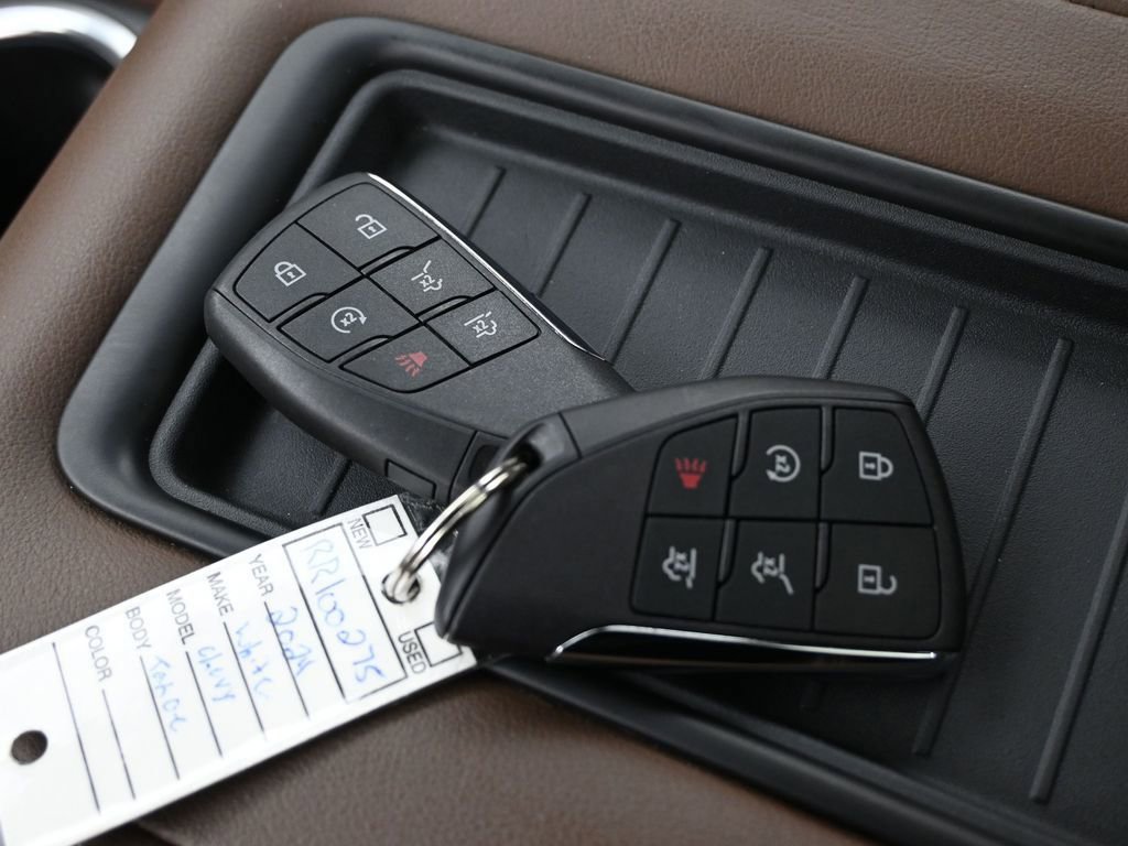 Used 2024 Chevrolet Tahoe High Country image 30