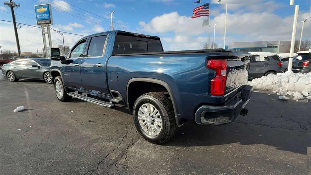 Used 2020 Chevrolet Silverado 3500 High Country w/ Z71 Off-Road Package image 6