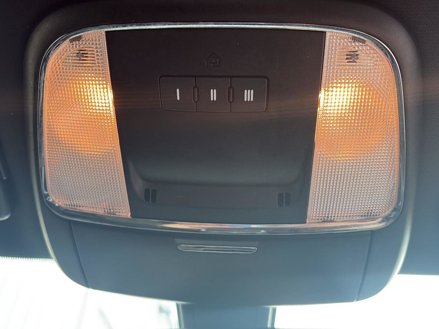 Used 2022 Dodge Charger GT RWD image 18