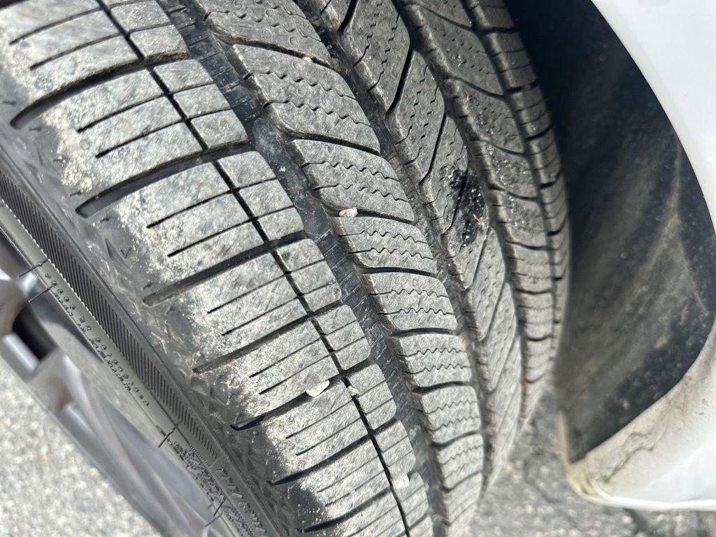 Used 2021 Tesla Model S Plaid image 36