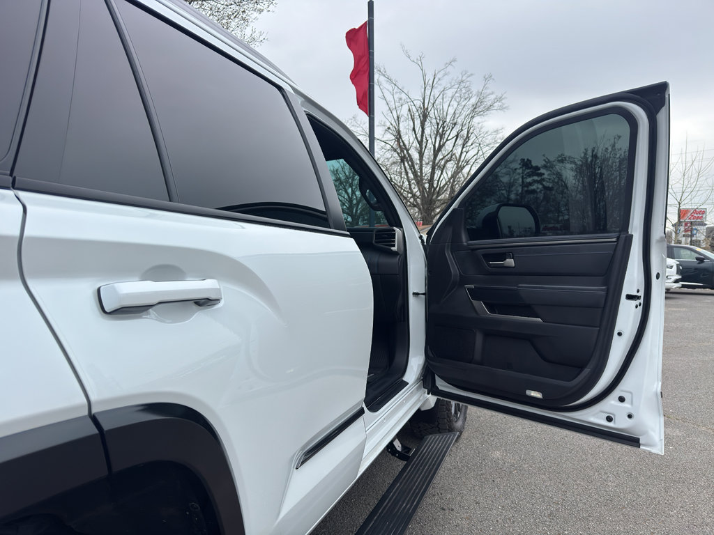 Used 2026 Toyota Sequoia Platinum image 21