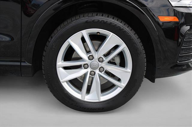 Used 2018 Audi Q3 2.0T Premium AWD/4WD image 14