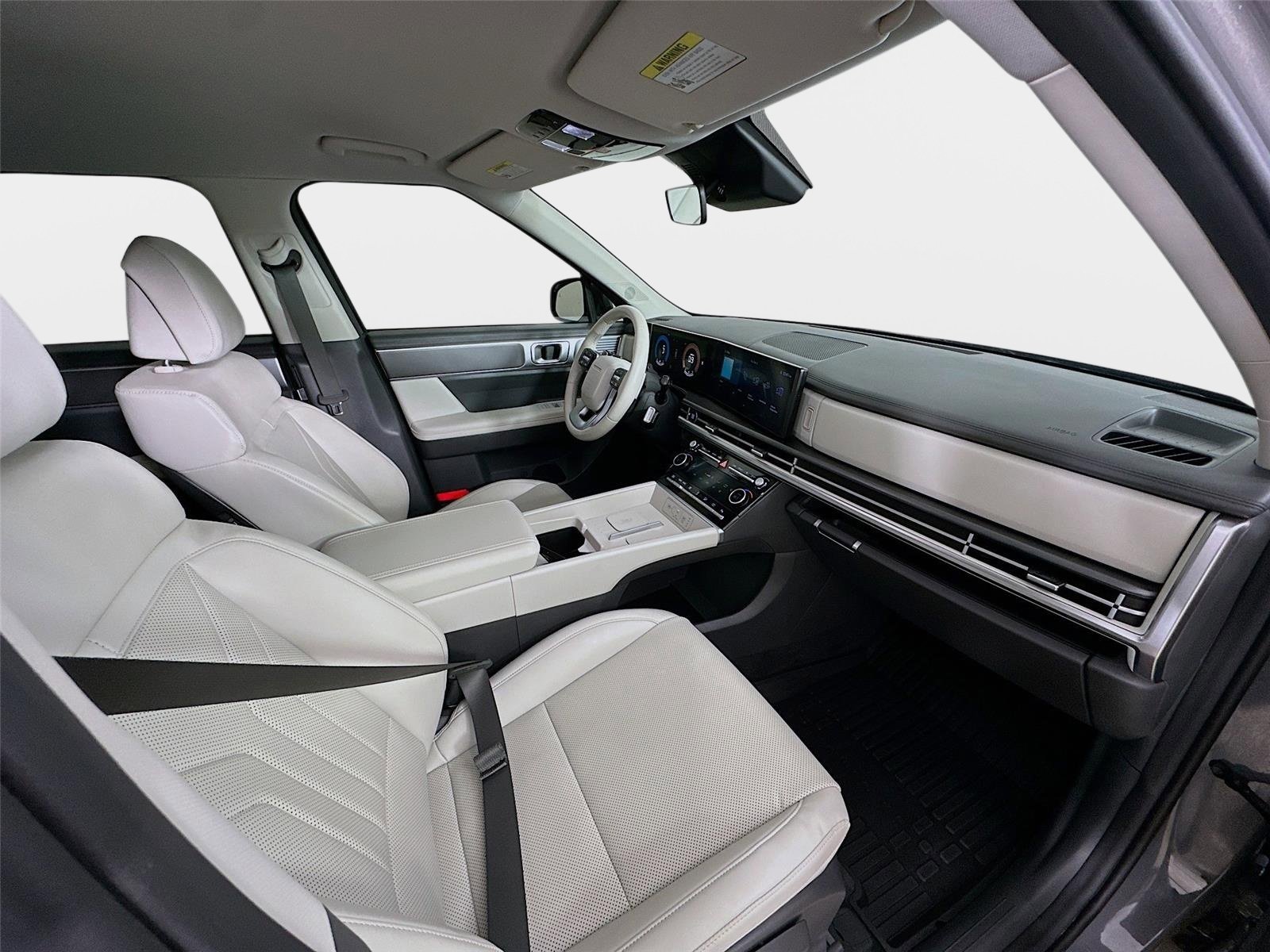 Used 2025 Hyundai Santa Fe SEL image 44