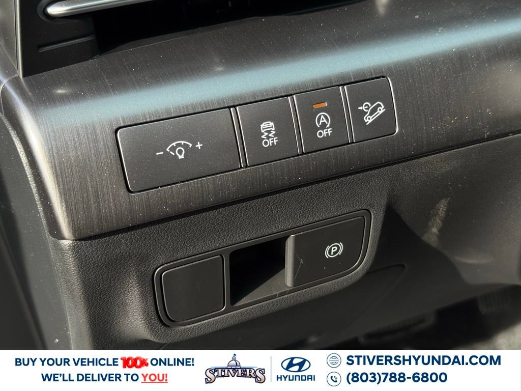 Certified 2026 Hyundai Kona SE FWD image 21