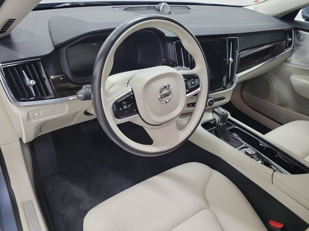 Used 2017 Volvo S90 T6 Momentum w/ Vision Package AWD/4WD image 27