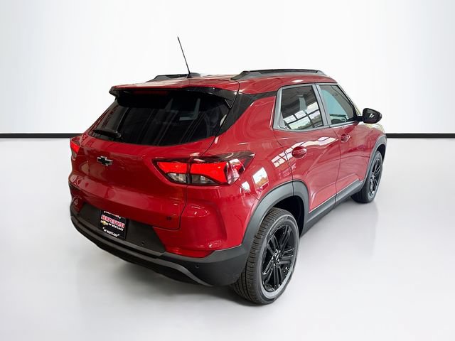 New 2026 Chevrolet TrailBlazer LT w/ Midnight Edition AWD/4WD image 6