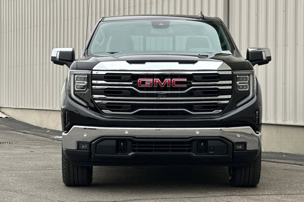 New 2026 GMC Sierra 1500 SLT w/ SLT Premium Plus Package AWD/4WD image 3
