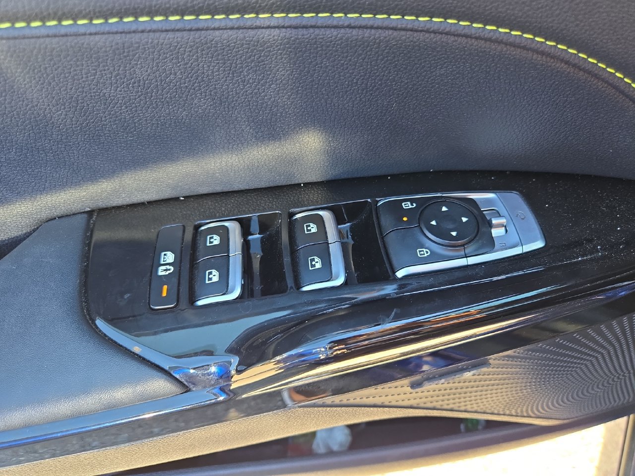 Used 2025 Kia K5 GT w/ GT1 Package FWD image 20