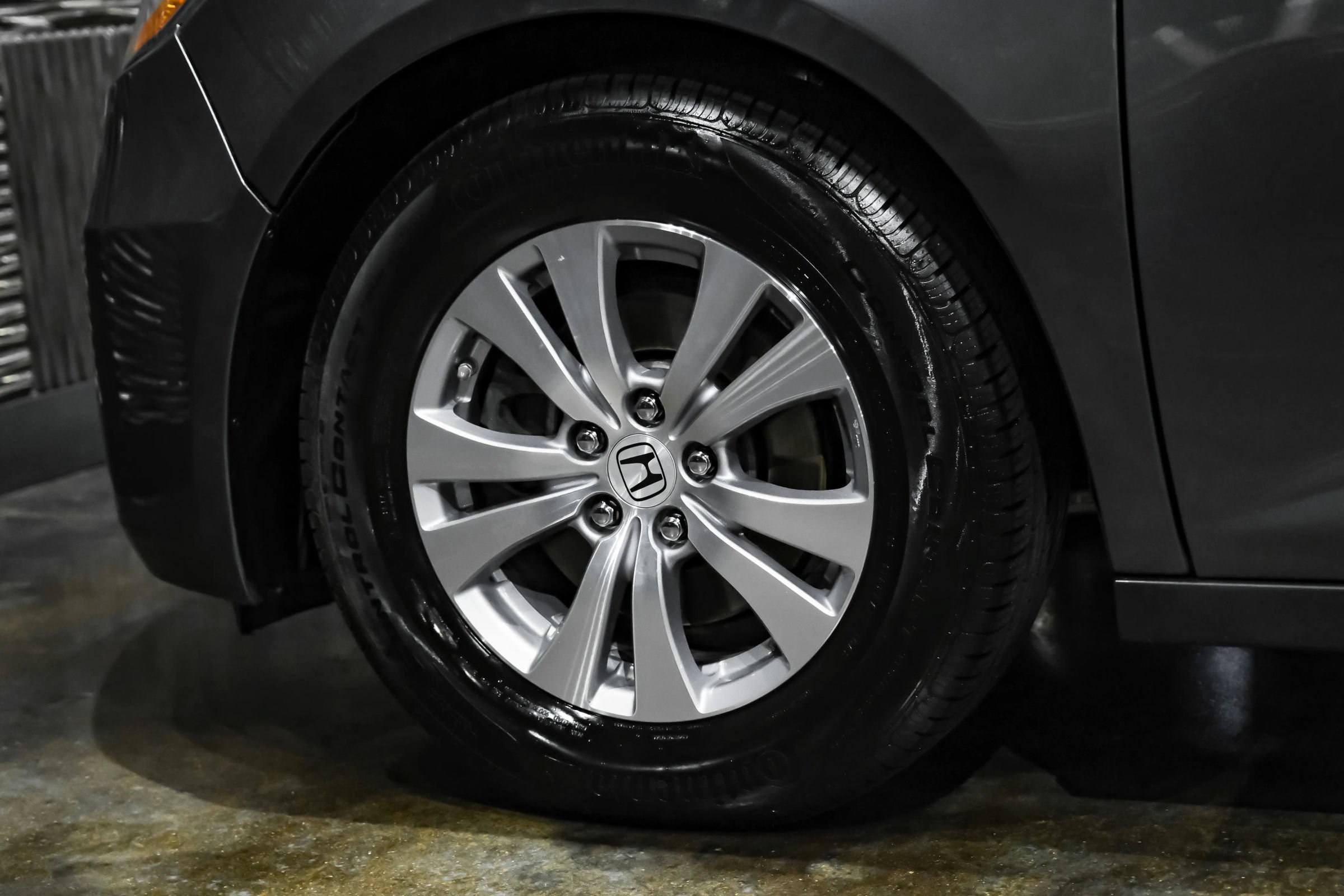 Used 2017 Honda Odyssey EX-L image 54