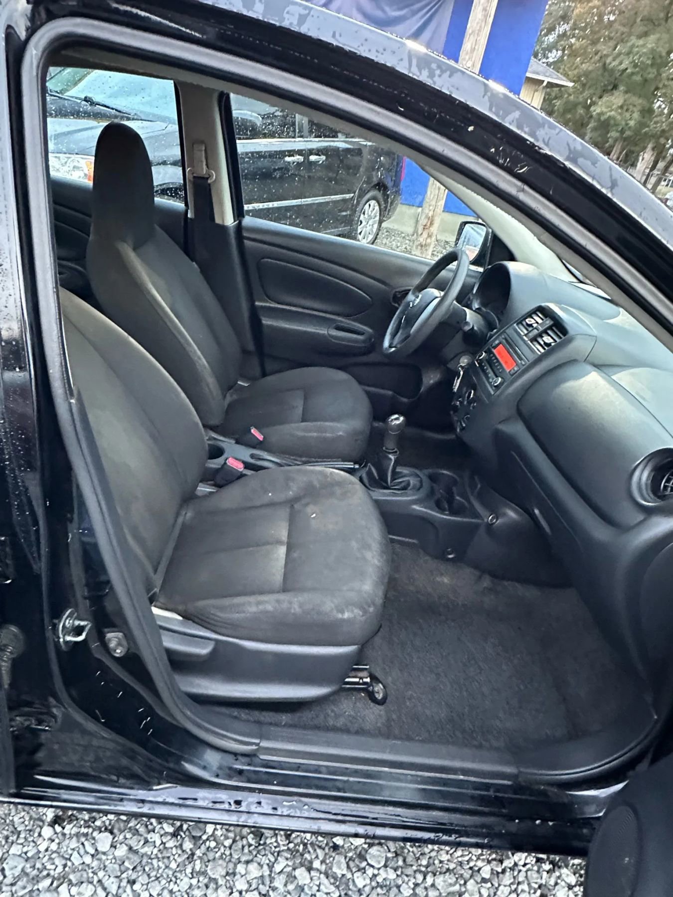 Used 2017 Nissan Versa S image 19