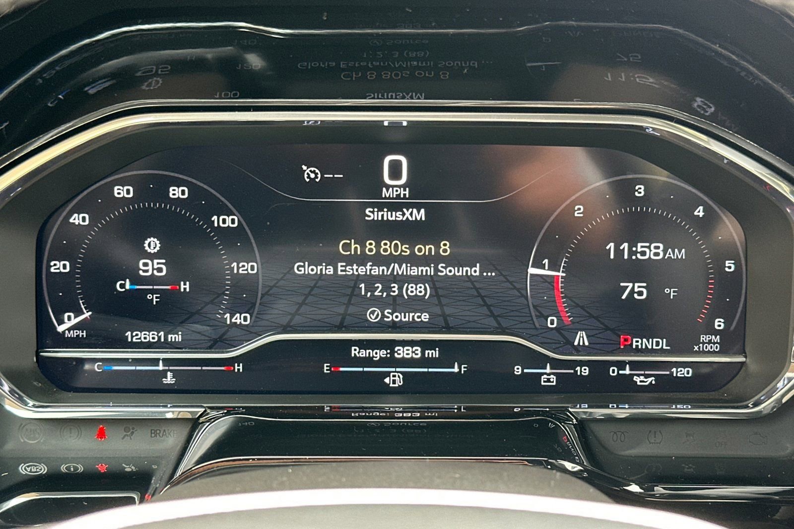 Certified 2024 GMC Sierra 1500 SLE image 25