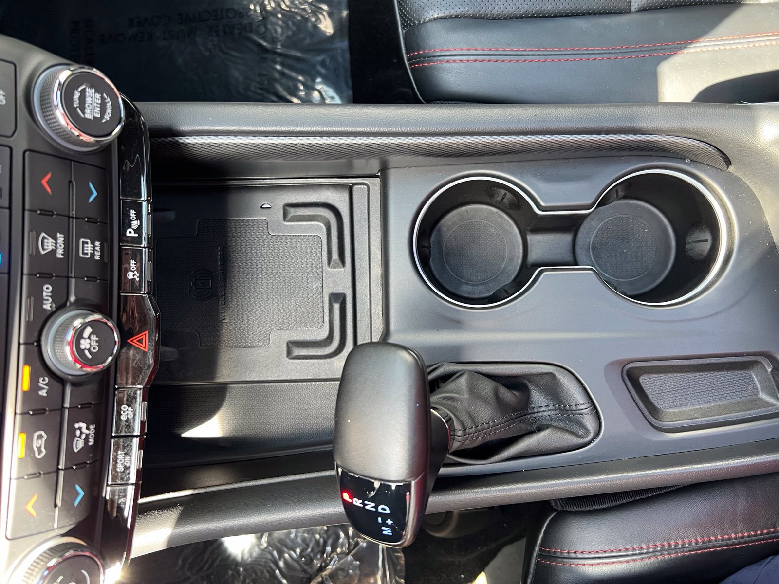 Used 2023 Dodge Durango R/T RWD image 45