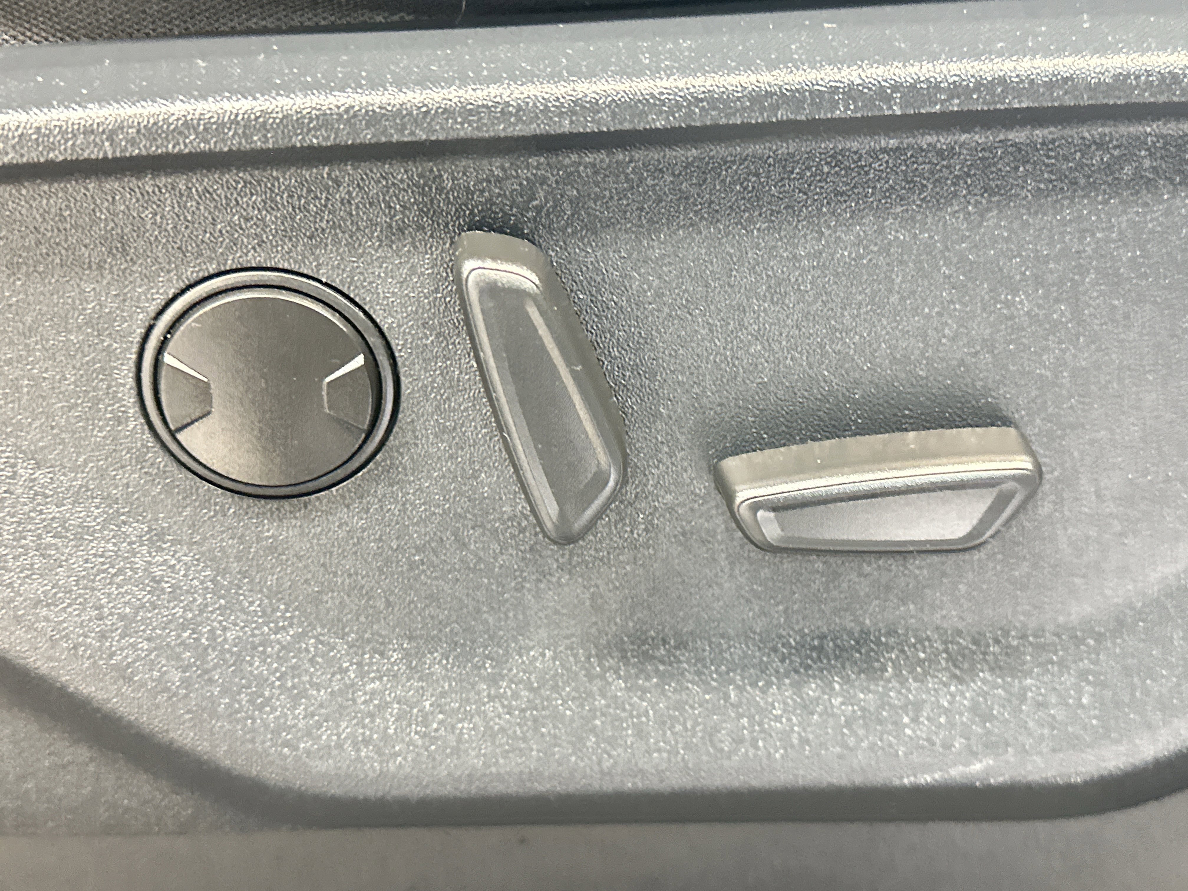 Used 2023 Ford F150 XLT w/ Equipment Group 302A High image 25