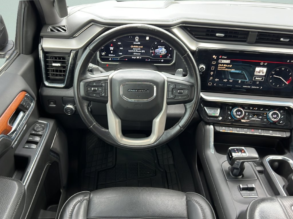 Used 2022 GMC Sierra 1500 Denali w/ Denali Reserve Package RWD image 12