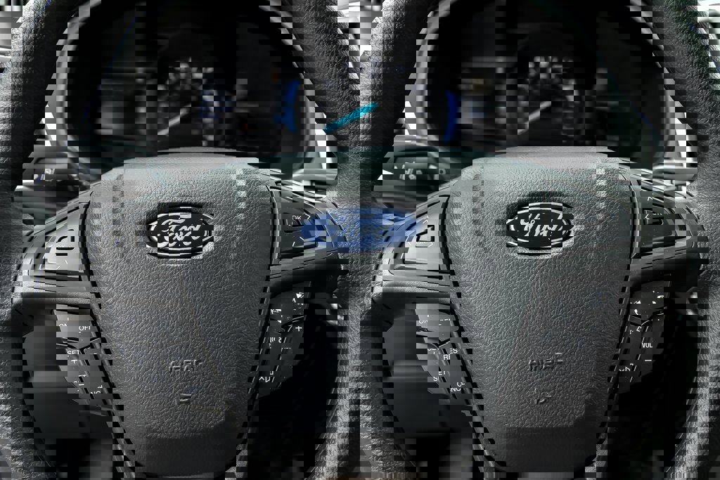 New 2024 Ford Edge SE image 33