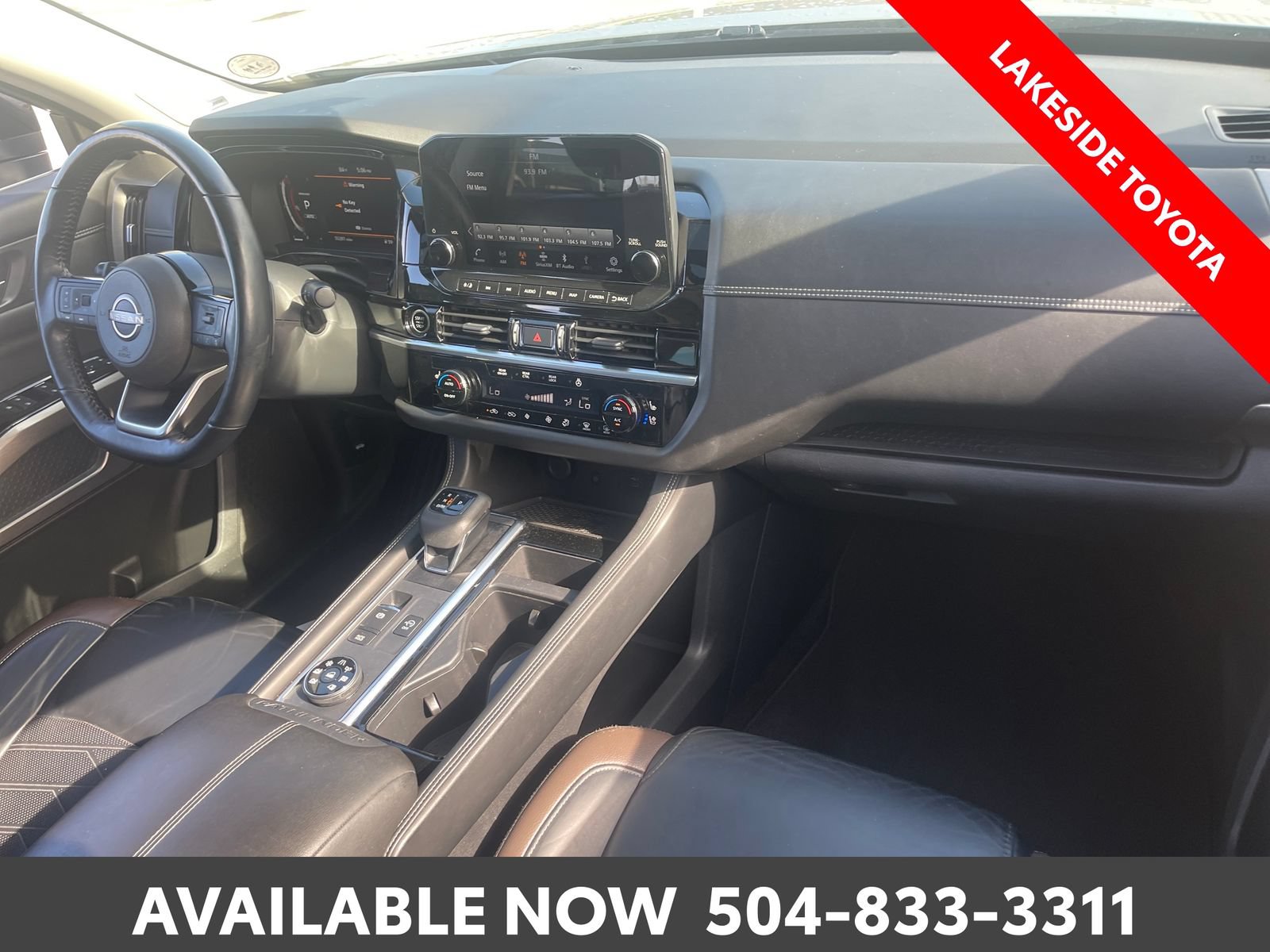 Used 2023 Nissan Pathfinder Platinum w/ Cargo Package AWD/4WD image 15
