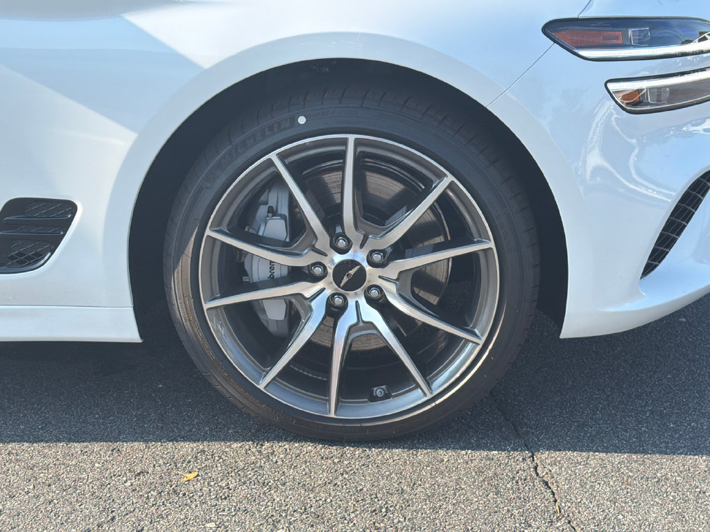 New 2026 Genesis G70 2.5T RWD image 14