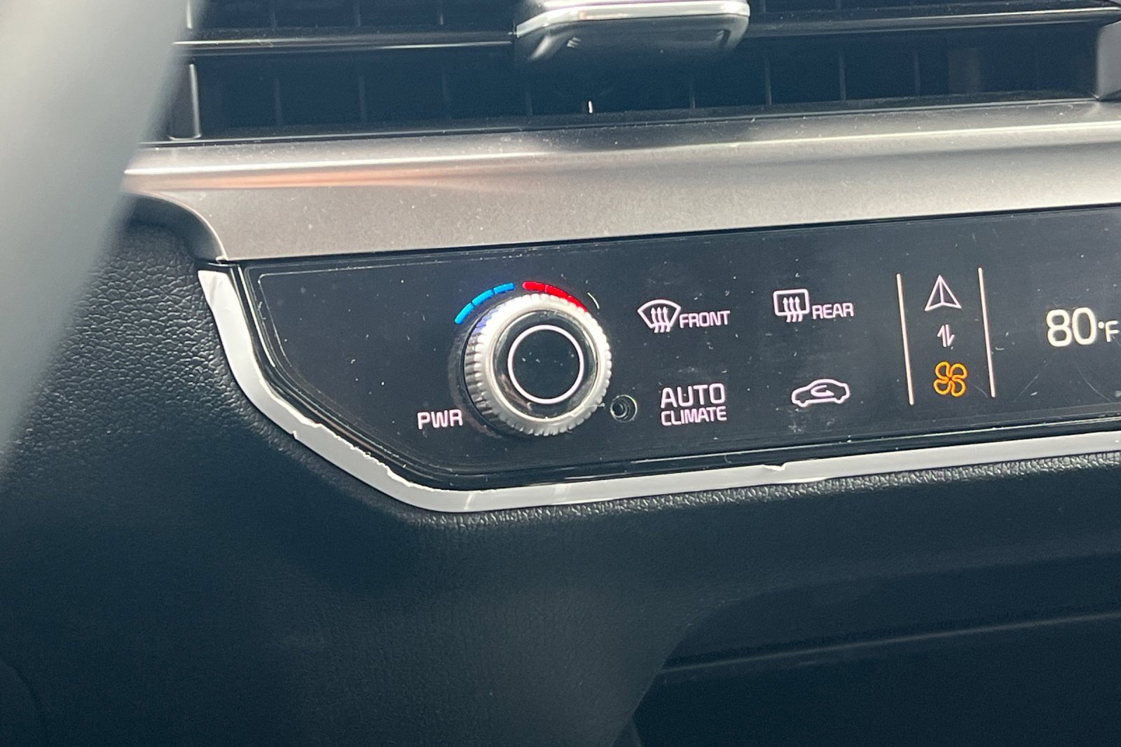 Certified 2025 Kia Sorento S image 30