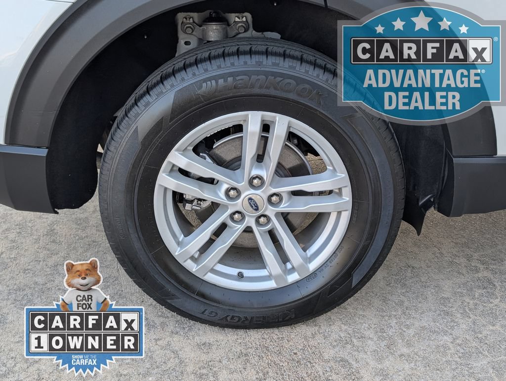 Used 2024 Ford Explorer XLT AWD/4WD image 3