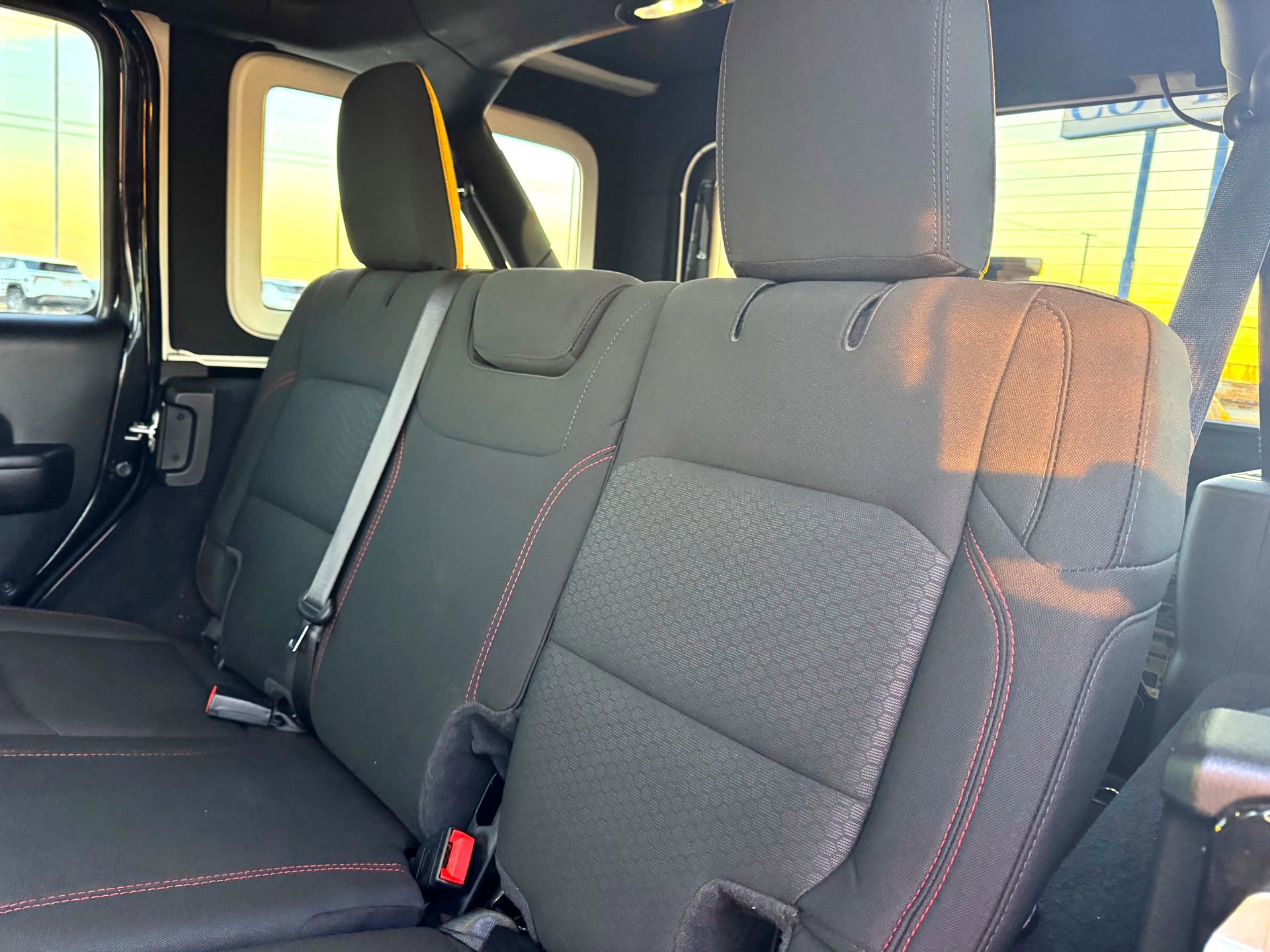 Used 2021 Jeep Wrangler Unlimited Rubicon w/ Steel Bumper Group image 16