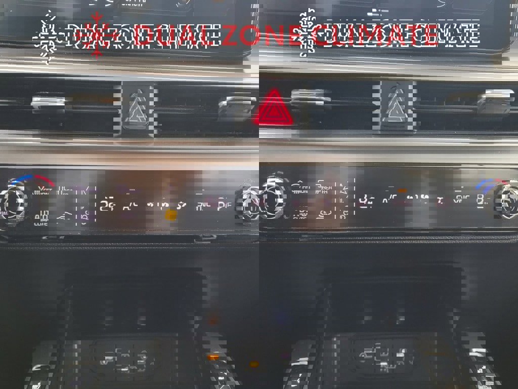 Used 2024 Kia Sorento S image 24