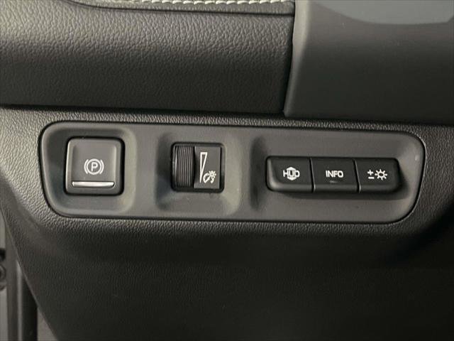 Certified 2022 GMC Acadia SLT w/ Technology Package image 24