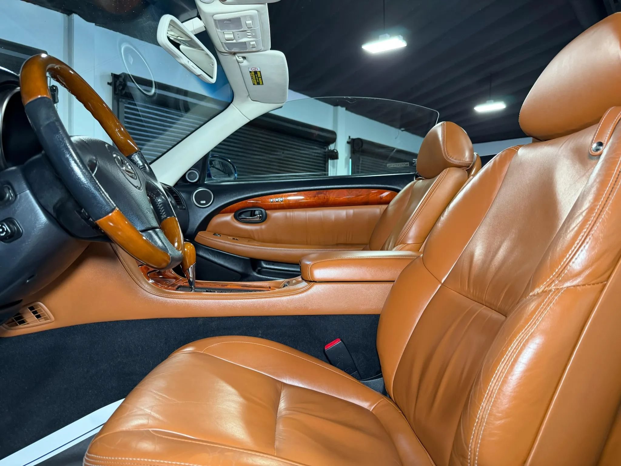 Used 2004 Lexus SC 430 Convertible RWD image 25