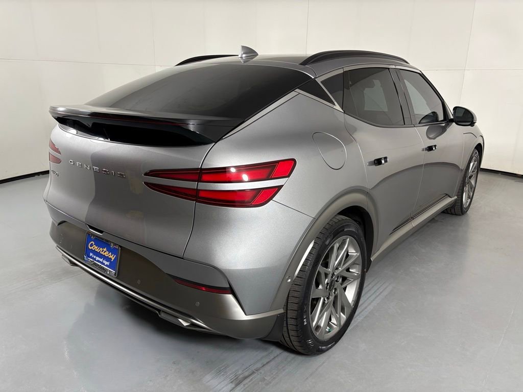 Used 2023 Genesis GV60 Advanced AWD/4WD image 7