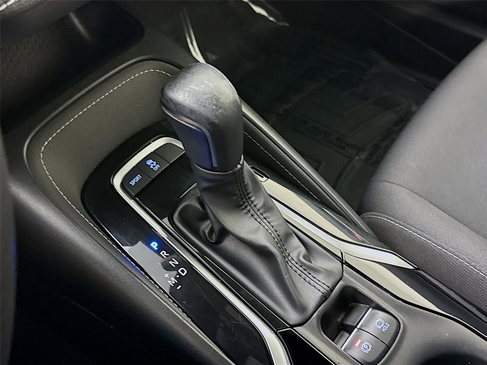 Used 2022 Toyota Corolla SE FWD image 14