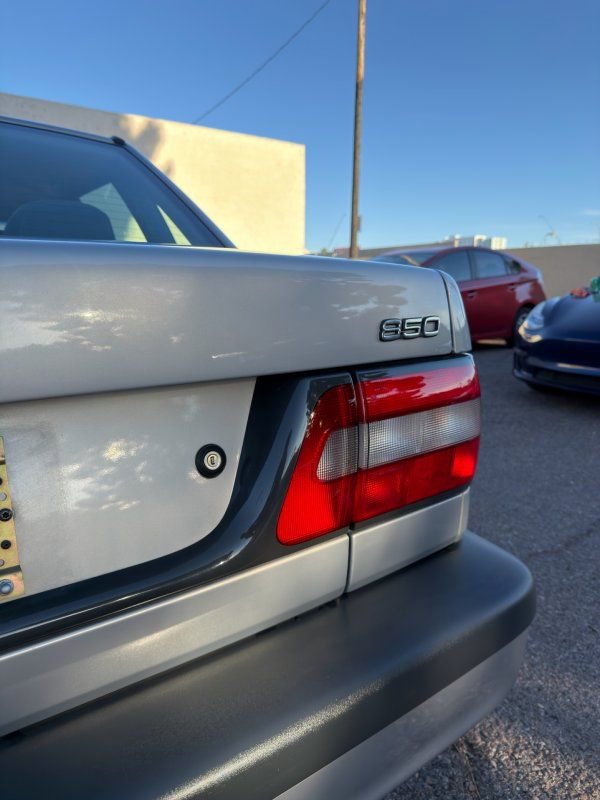 Used 1996 Volvo 850 Sedan image 9