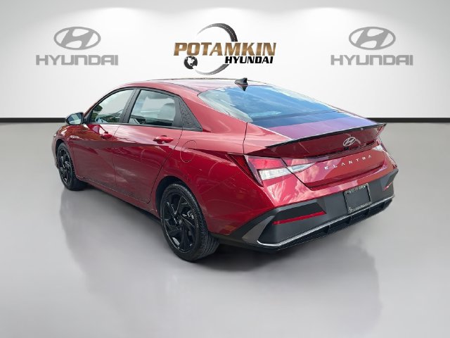 Certified 2026 Hyundai Elantra Sport FWD image 8